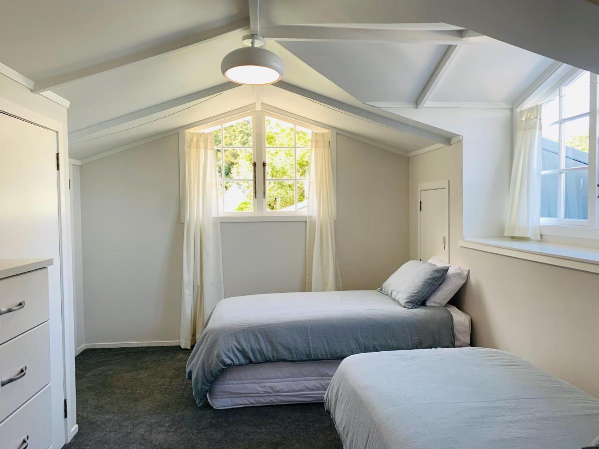 9 The Strand - New Pricing! Russell Kültér fotó